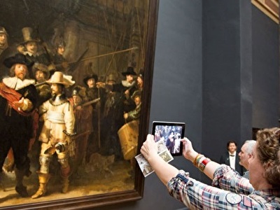 Taking photo
